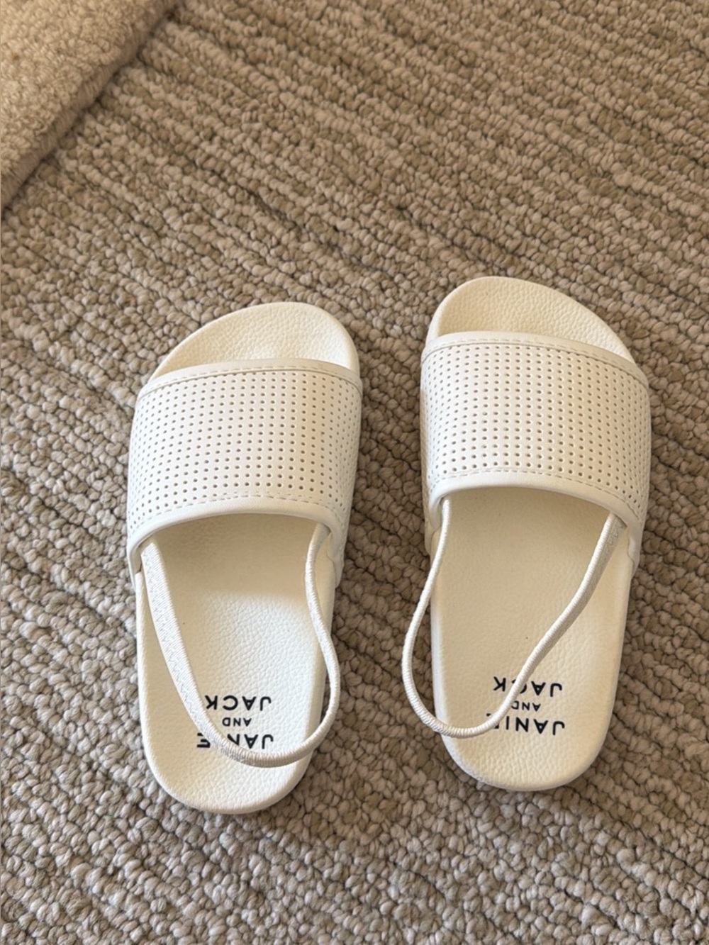 Janie and Jack White Toddler sandals